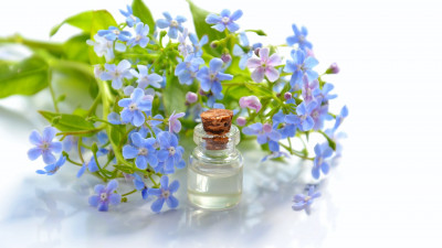 Domowa aromaterapia - naturalne sposoby na piękny zapach w mieszkaniu